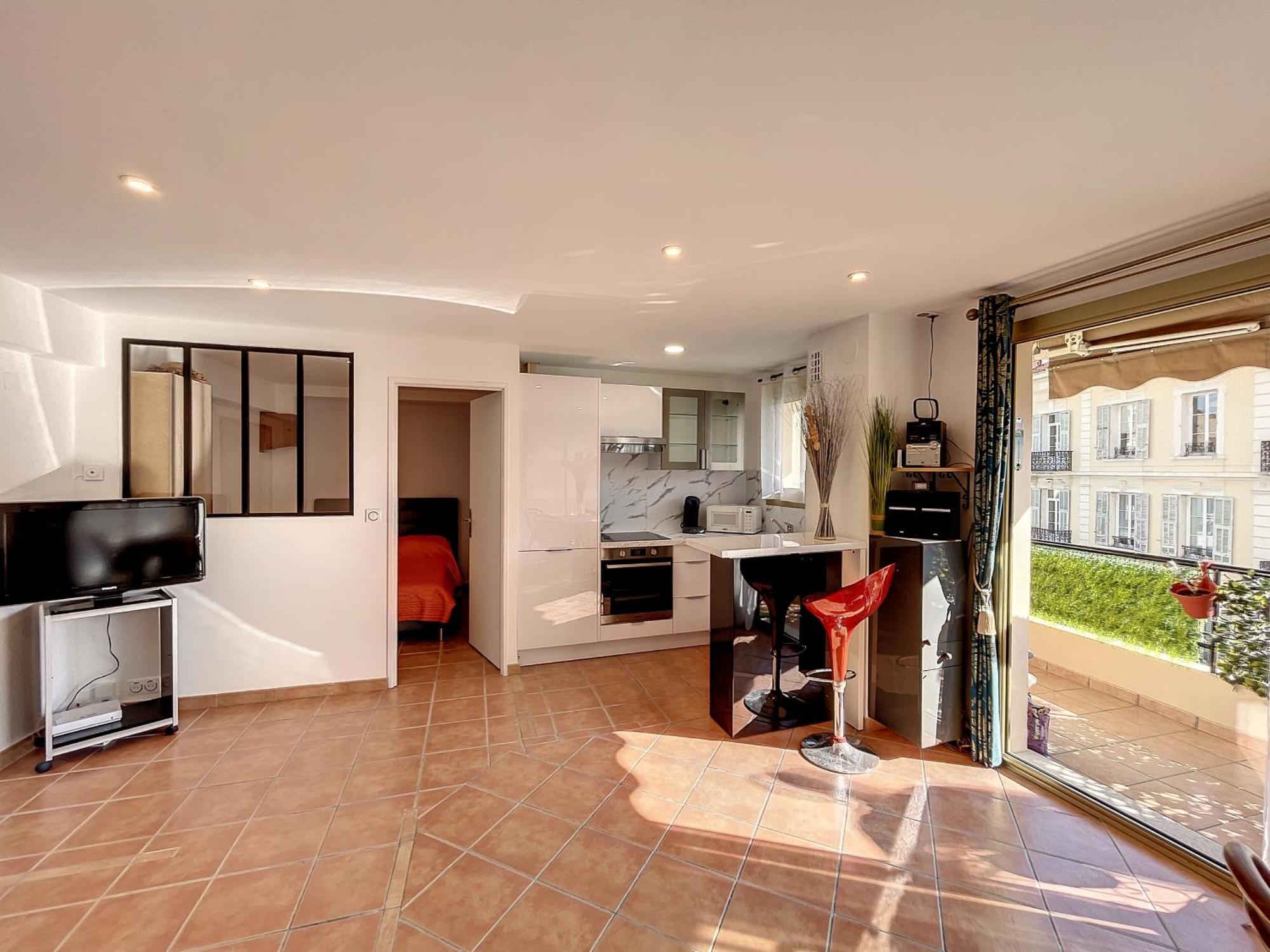 A 2 Pas Des Plages Et Centre 324l Ter Apartment *